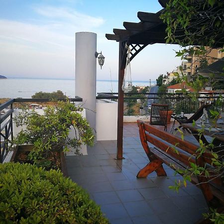 Port View Suites Kavala Extérieur photo
